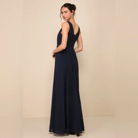 Lulus navy blue chiffon v neck side slit maxi dress nwot